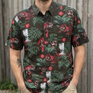 Neff Jungle Lion Print Button Down Shirt Men’s Medium Tropical